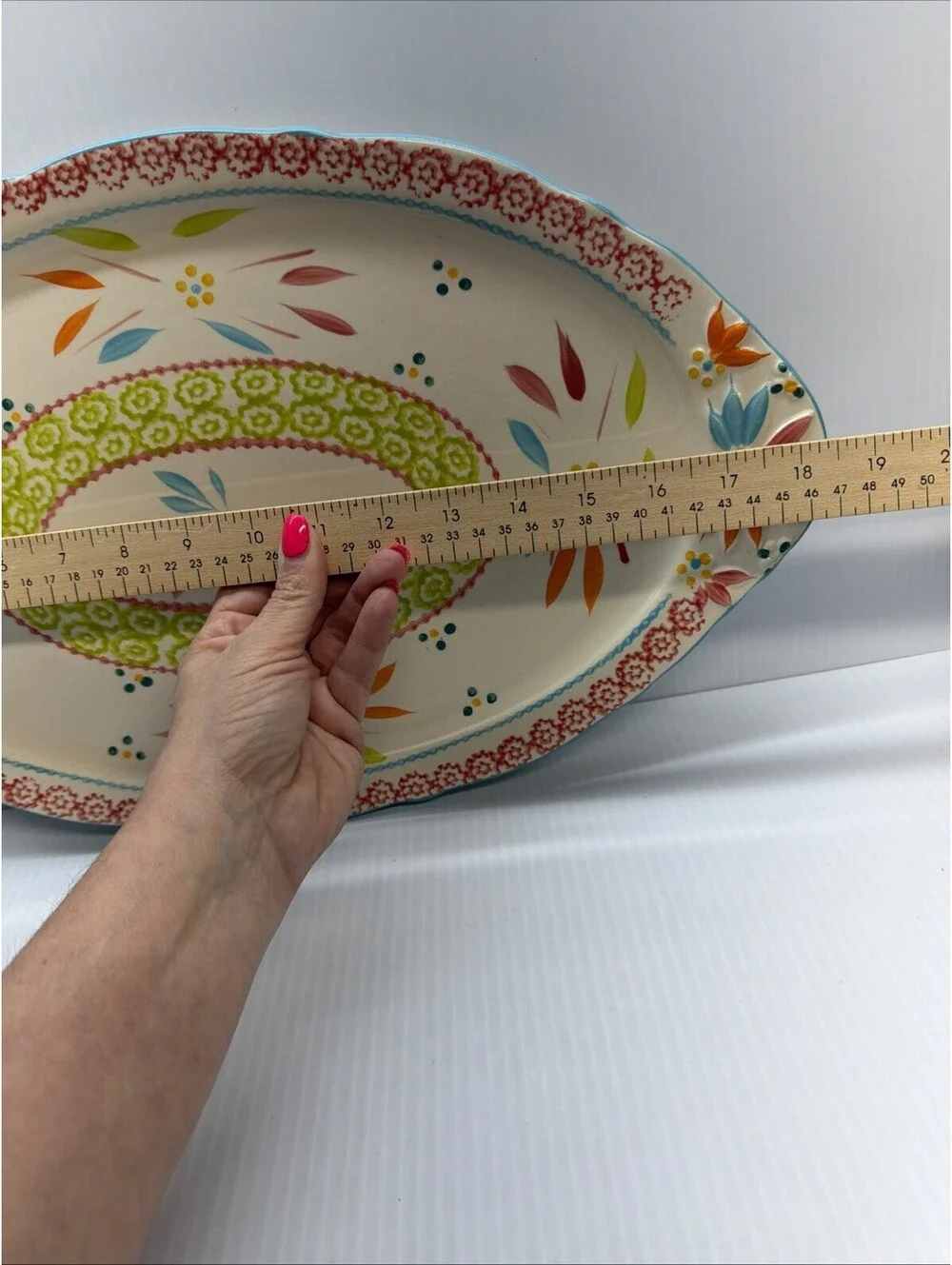 Temptations Tara Old World Springfetti Oval Serving Platter 18